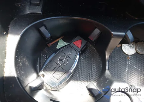 2019 Mercedes-Benz Glc 300 z USA, uszkodzony, nr VIN WDC0G4JB8KF594043